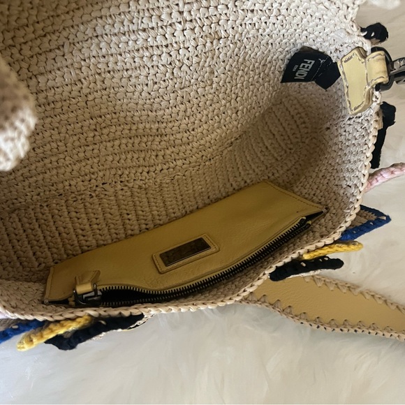 Fendi Knit Baguette Bag - Picture 3 of 3